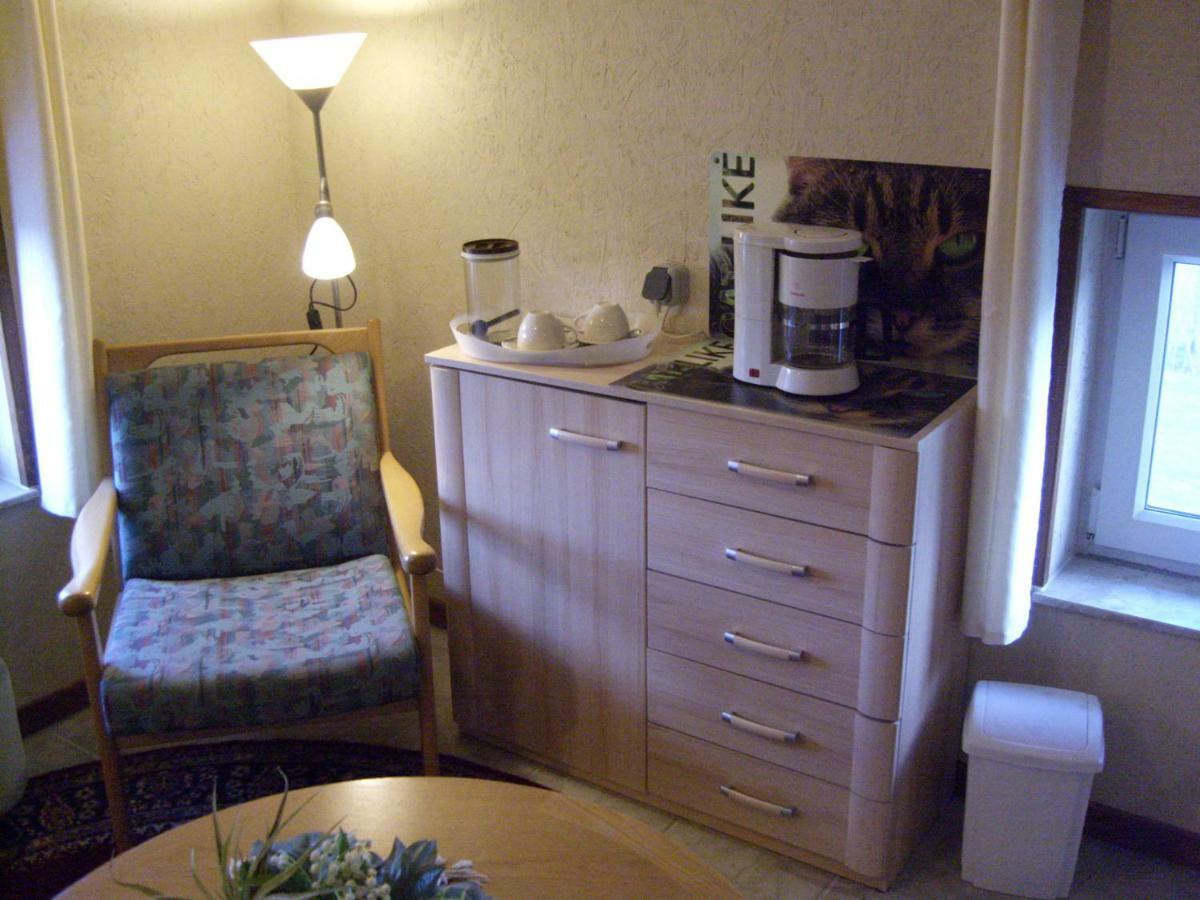 B & B Gross Methling Dargun Exteriör bild